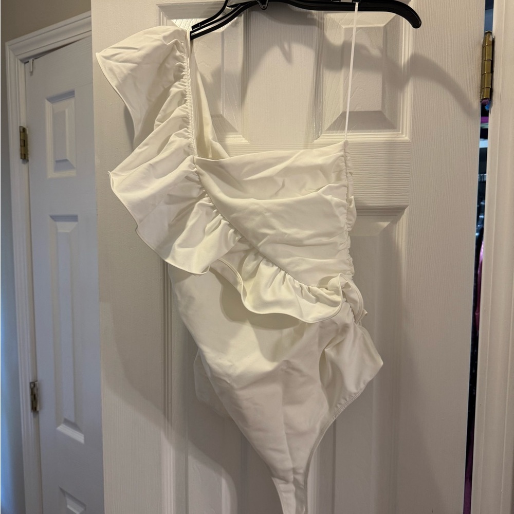 Astr one shoulder ruffle bodysuit